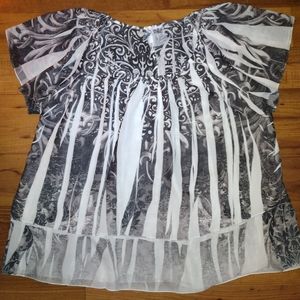 Sami & JO black and white top size 1x